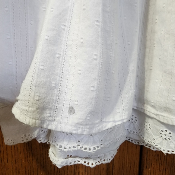 WESTPORT WHITE EMBROIDERED BOHO SHIRT WITH LACE TRIM AND TEXTURED - Picture 4 of 4